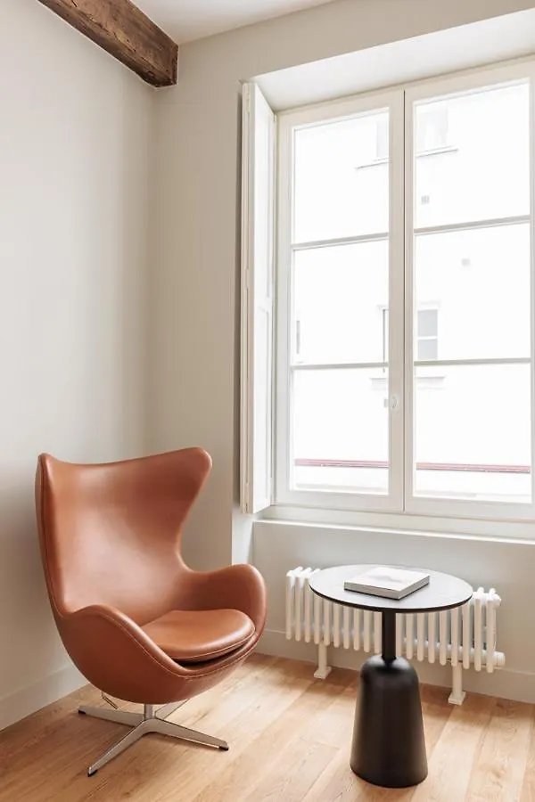 Appartement Luxe, Calme Et Verdure Pour 2 Parijs